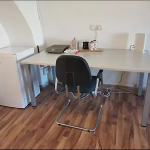 Appartement Unique Near Tivoli, Ljubljana